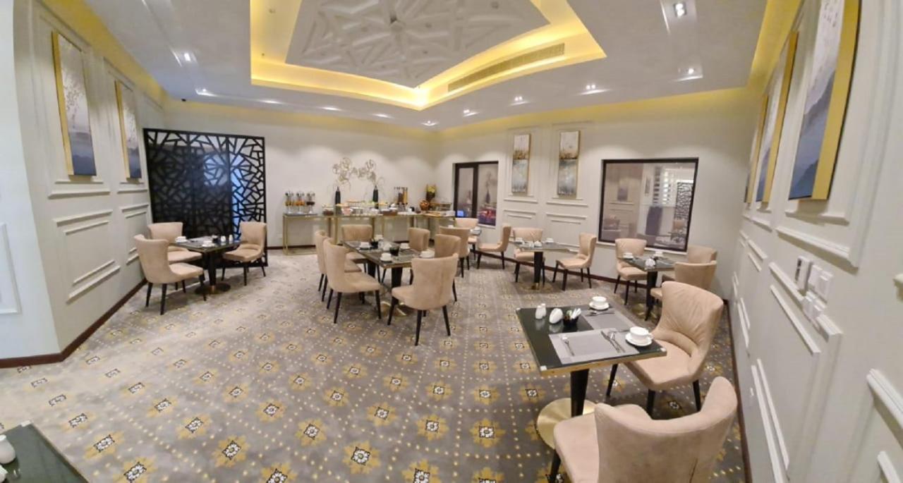 Отель Iris Boutique Granada Эр-Рияд Экстерьер фото